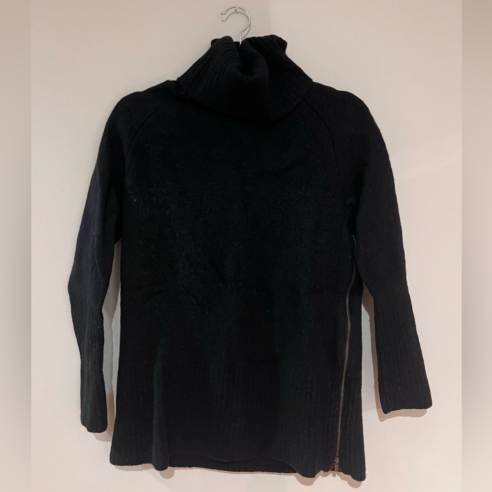 Banana Republic Black Turtleneck Sweater